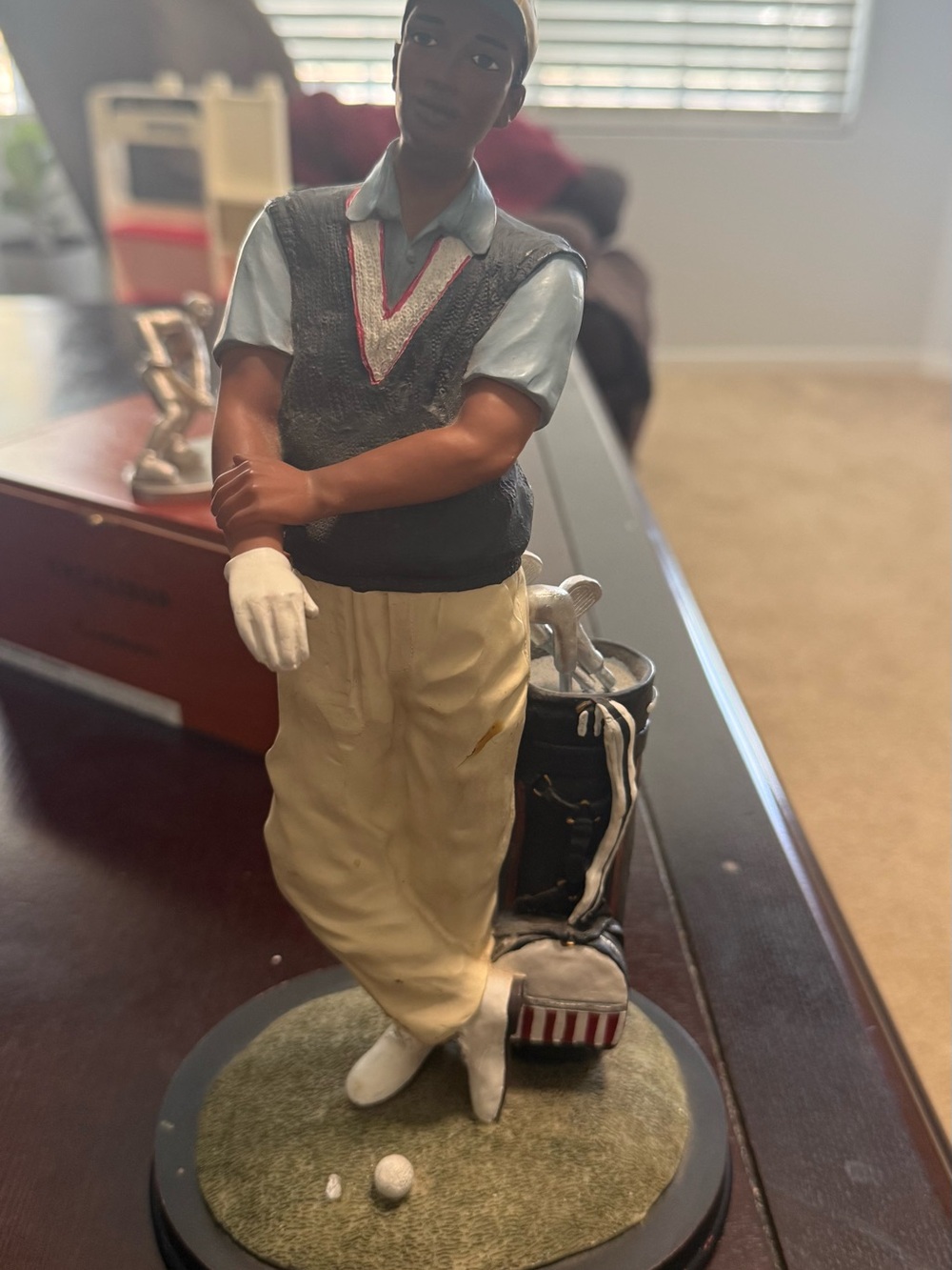 Ebony Treasures Hand Painted Resin Golfer Figurine w/ Golf Bag & Ball 1990s